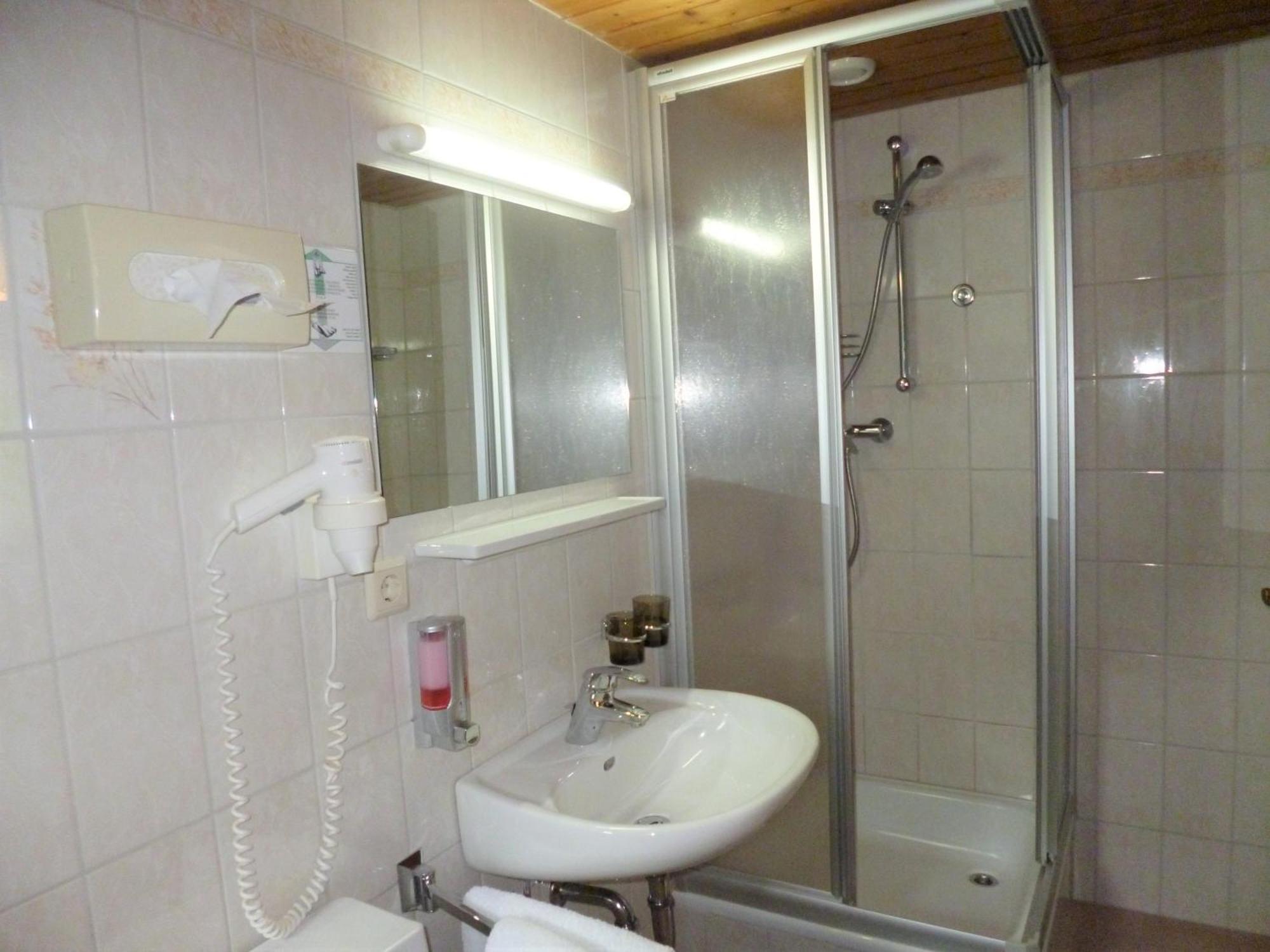 Haus Christian Apartman Klosterle am Arlberg Kültér fotó