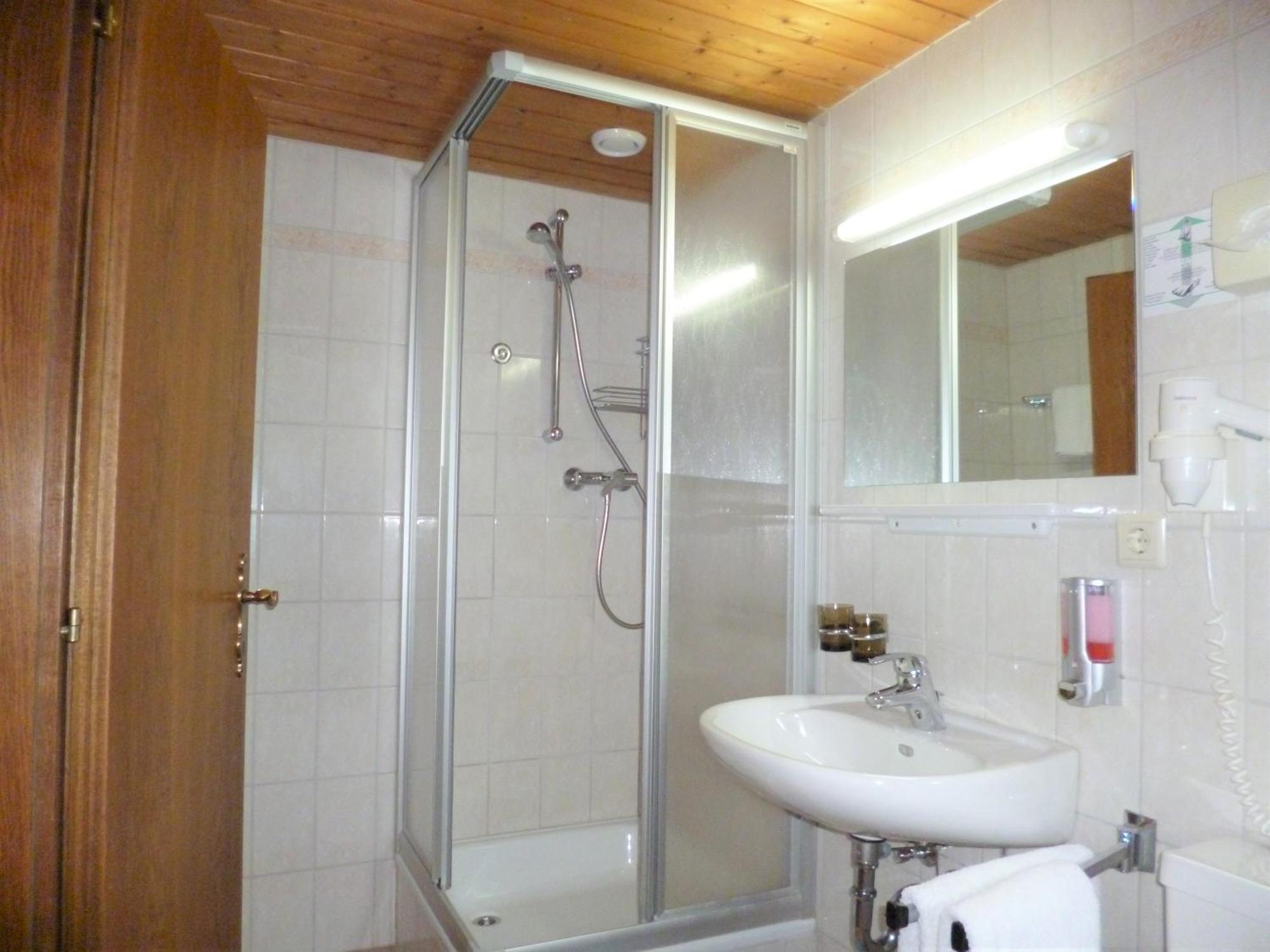Haus Christian Apartman Klosterle am Arlberg Kültér fotó