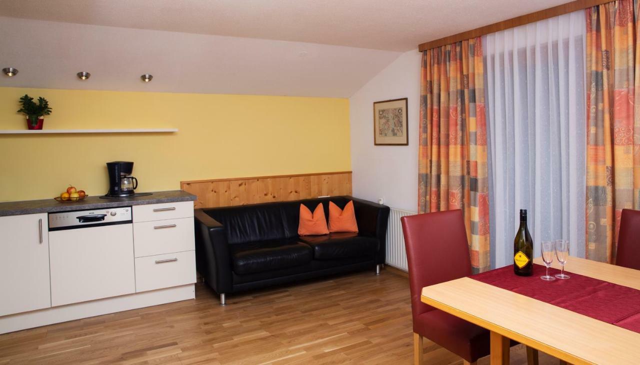 Haus Christian Apartman Klosterle am Arlberg Kültér fotó