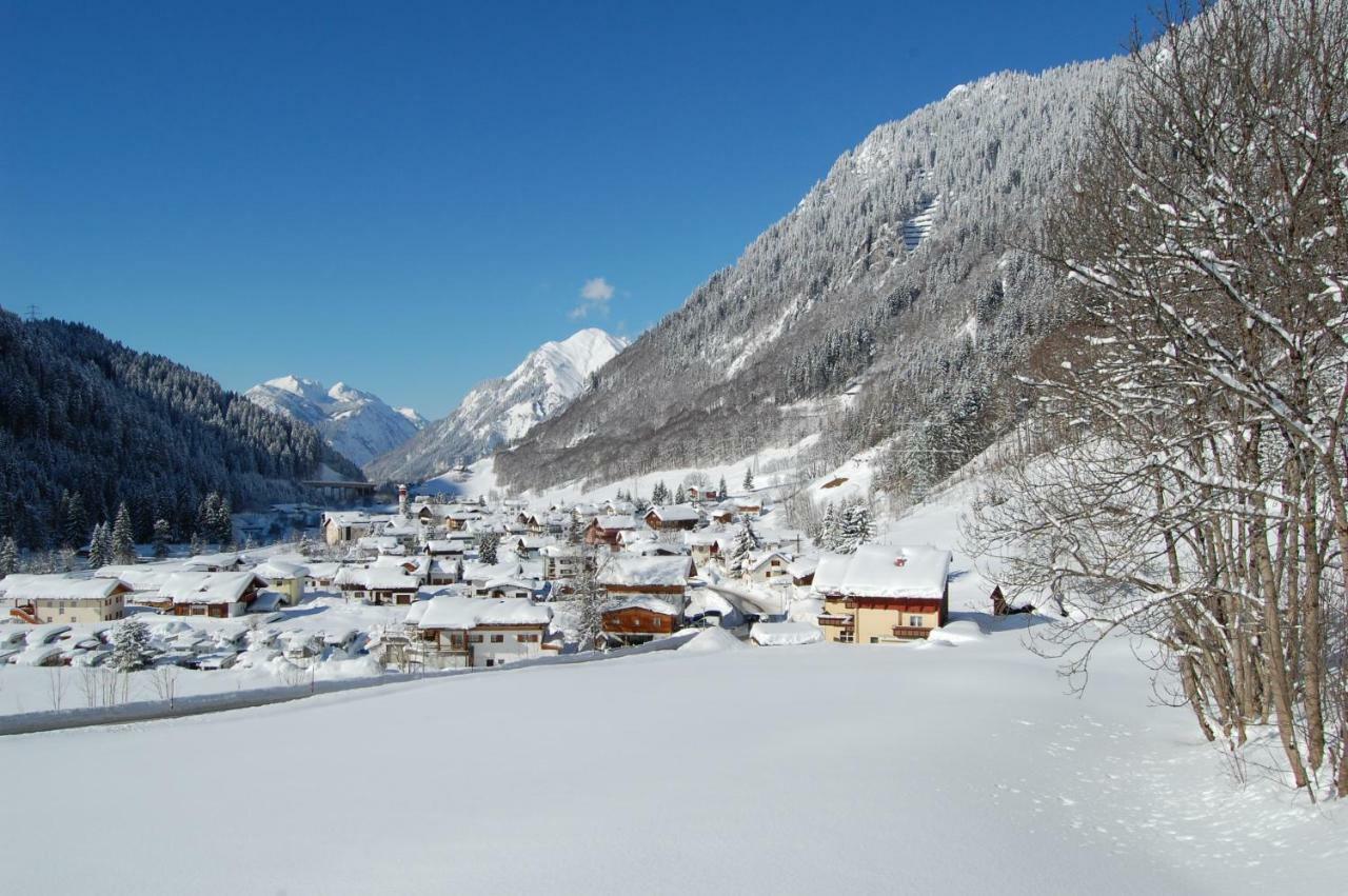 Haus Christian Apartman Klosterle am Arlberg Kültér fotó