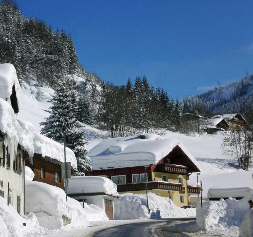 Haus Christian Apartman Klosterle am Arlberg Kültér fotó
